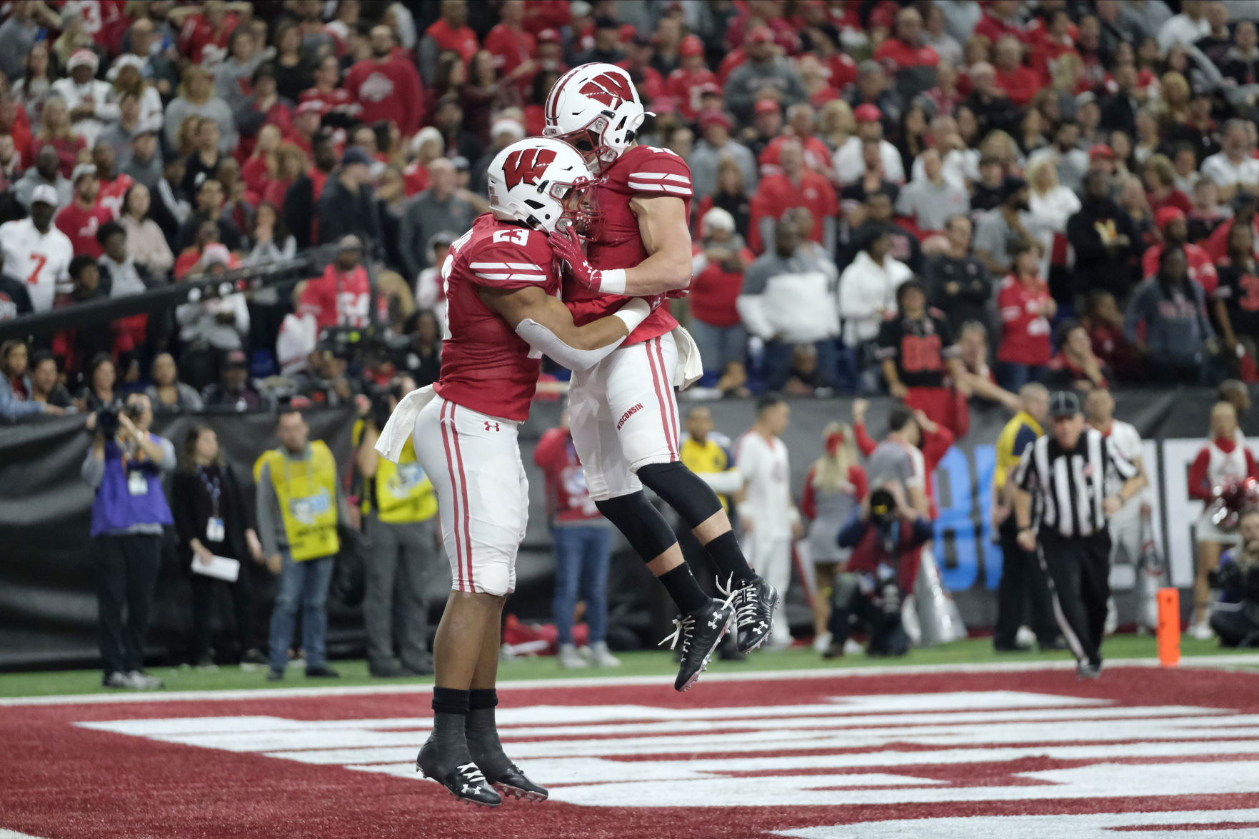 Buckeyes 34, Badgers 21